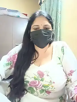 nupur_nyl live cam on StripChat
