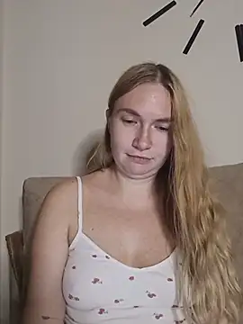 KisaVixen live cam on StripChat