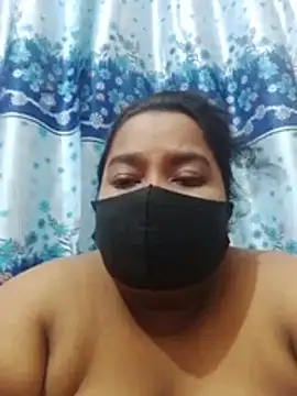 Mona_Vabi live cam on StripChat