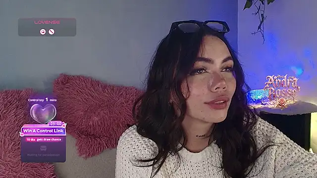andraa_rossee live cam on StripChat