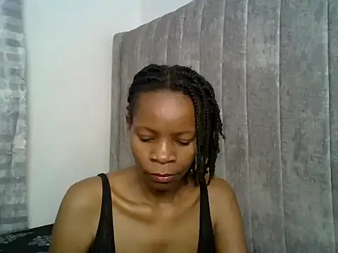 exoticglow live cam on StripChat