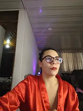 mia_velvet1