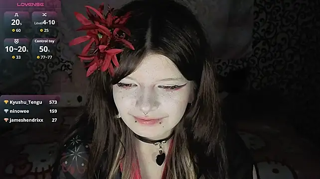 RinaMoonlight webcam