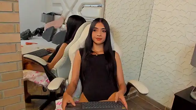 KattyLilli webcam