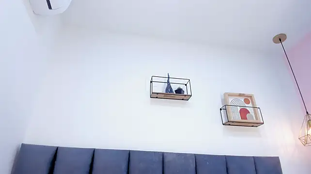 sam_doll_