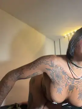 IsabellBigtitsxx