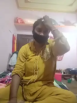 Priyanka_Horney120 live cam on StripChat