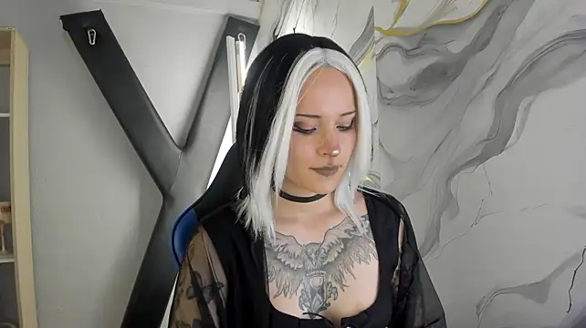 AnnyThompson_ — FansOnlyX creator profile
