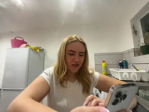 MaddyCherryX