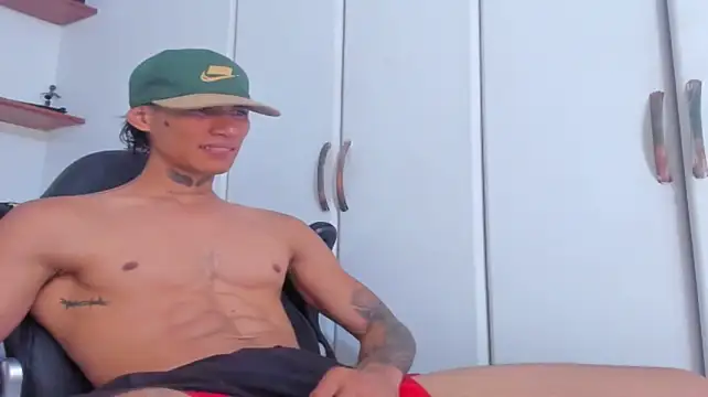Jonryder_ live cam on StripChat
