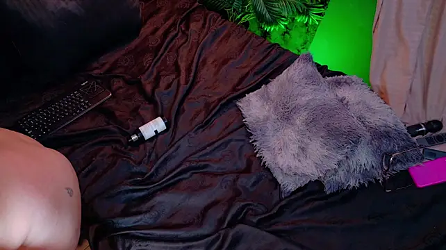 Samara_wild24 webcam