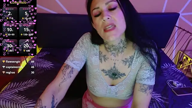 Roxanne_vale