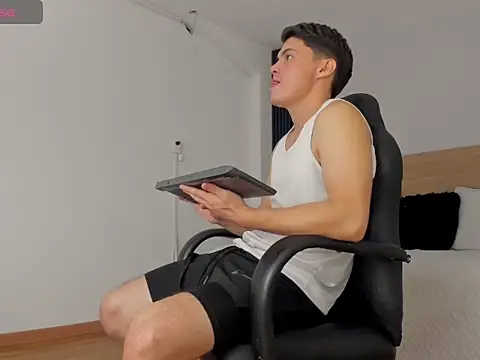 Diegoacostabigcock live cam on StripChat