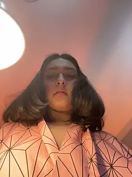 MiahWindsor webcam