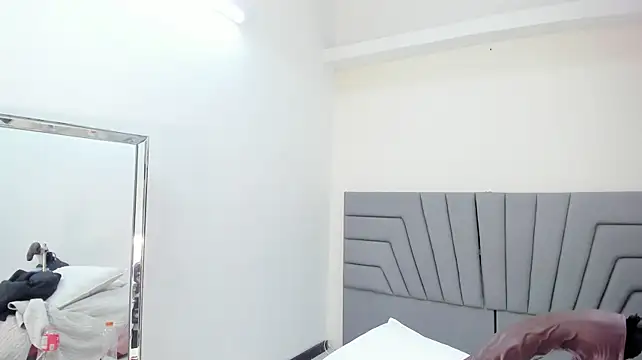 Angie_Will live cam on StripChat