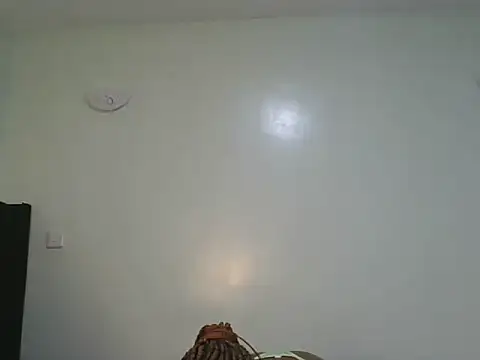 hot_beiby1 live cam on StripChat
