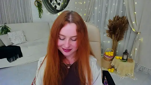 AirySilhouette live cam on StripChat