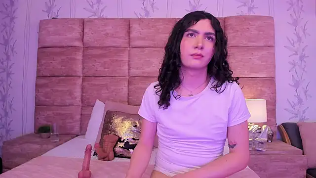 NinaHille webcam