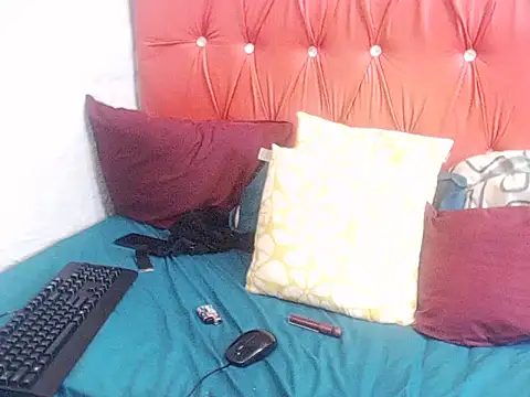 BaselBlues live cam on StripChat