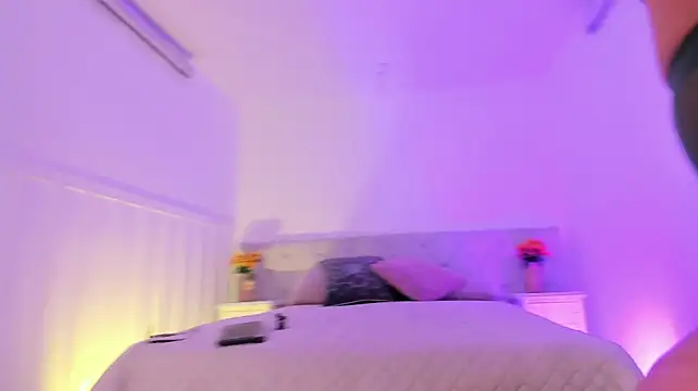 riley_bensongh webcam