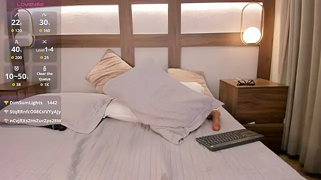 Emii_Lux
