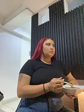 Miaa_Foxx03 webcam