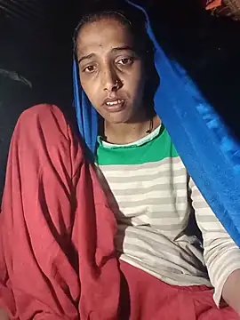 Pinki_thakur_1