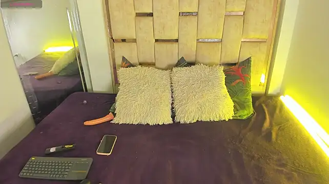 KetziaDoll_ live cam preview