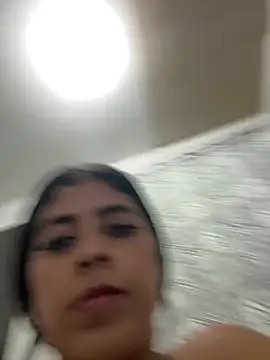 AbrilCollins live cam on StripChat