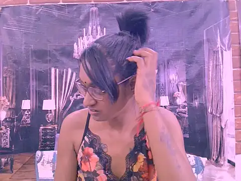 IndianRebel4u2Luv live cam on StripChat