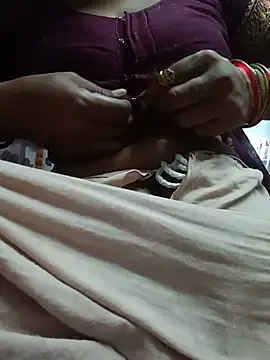 Sonakchi_mam live cam on StripChat