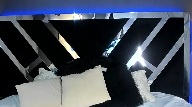 marianagarciaa__ (F young) - LIFT UP MY DRESS AND SPANK MY BUTT