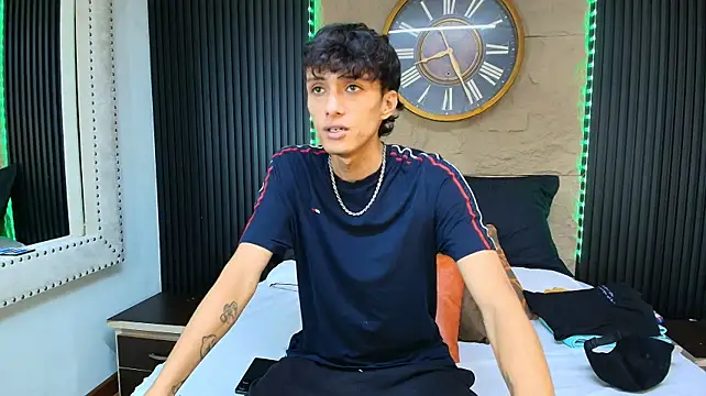 lean_portman (Ask my age) - cum explosion! 😈🤭