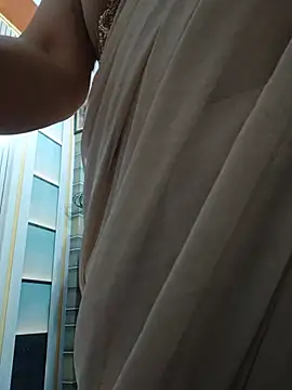 anshika_arya (F milf) - Hyyy Guys