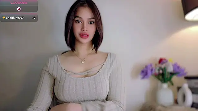 Anna_HollyDoll