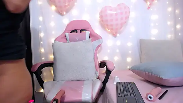 _Maddy_Perez01