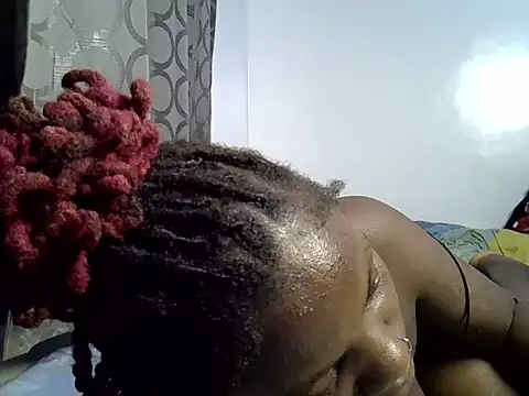 Thicky_zalia webcam