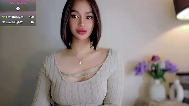 Anna_HollyDoll