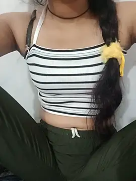 Hot_Riya_999