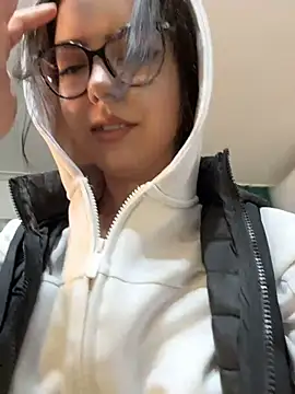 KaylaLewyss
