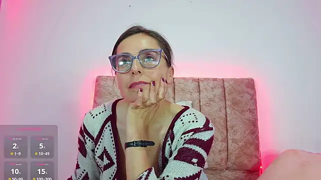 Ava_Raye