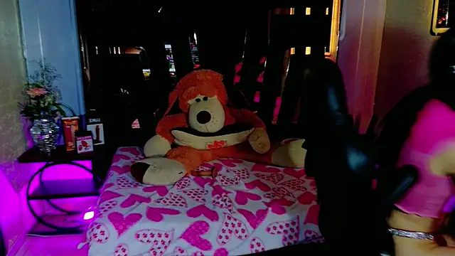 Thamara_Robertss