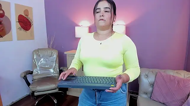 taylor_bennet webcam