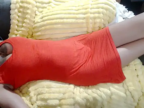 Trish_CurveCock