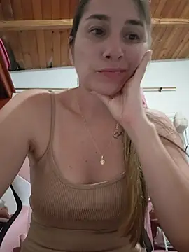 Lipzzy_sun20
