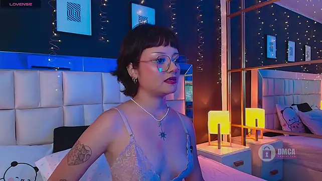 miila_stone live cam on StripChat