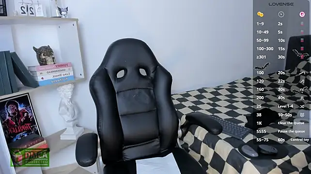 Ravenelle_ webcam