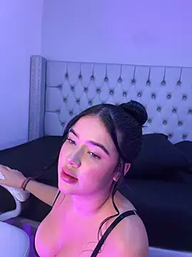 Ariana_Falagan