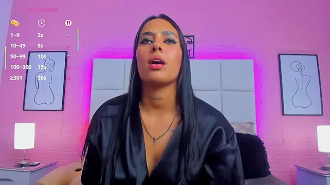 charlotte_kisss