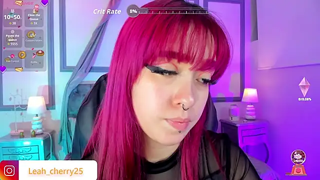 leah_cherry's live room